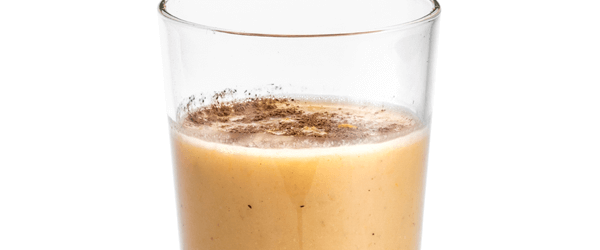 Batut de plàtan i taronja Foto del plat